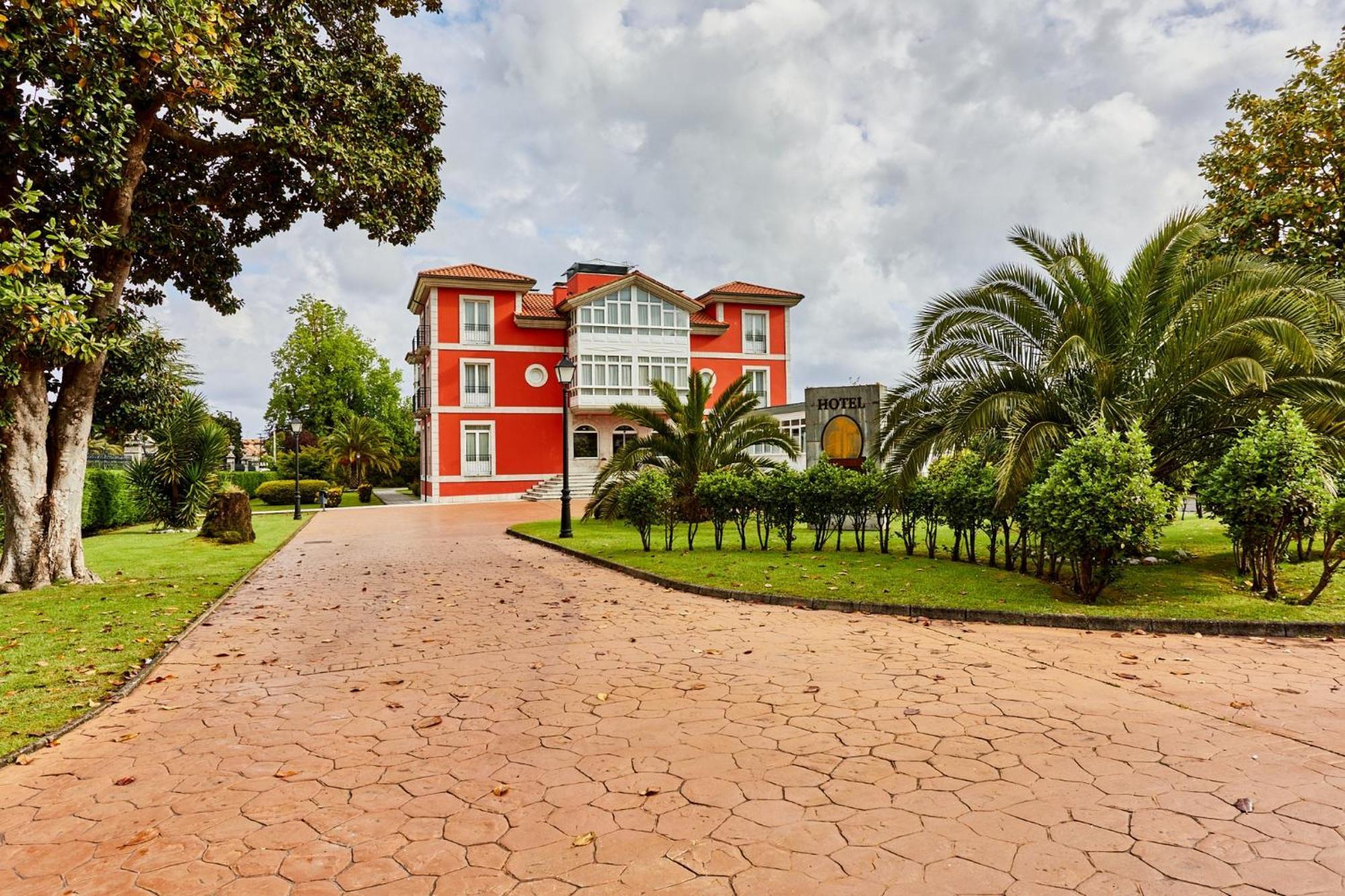 Silken Spa La Hacienda De Don Juan Llanes Exteriér fotografie