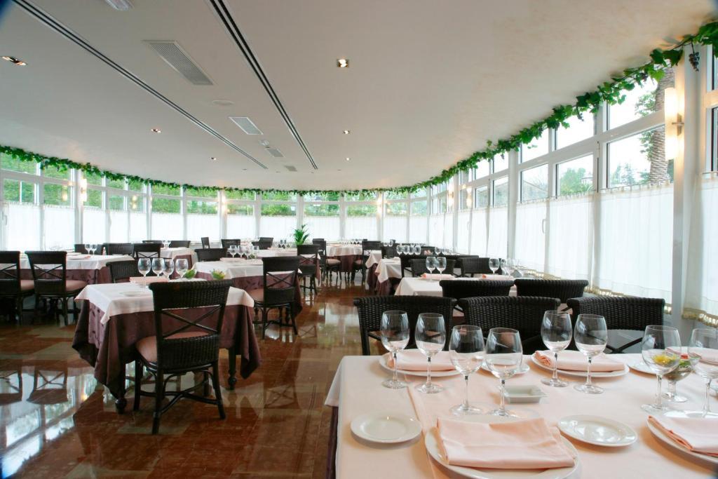 Silken Spa La Hacienda De Don Juan Llanes Exteriér fotografie